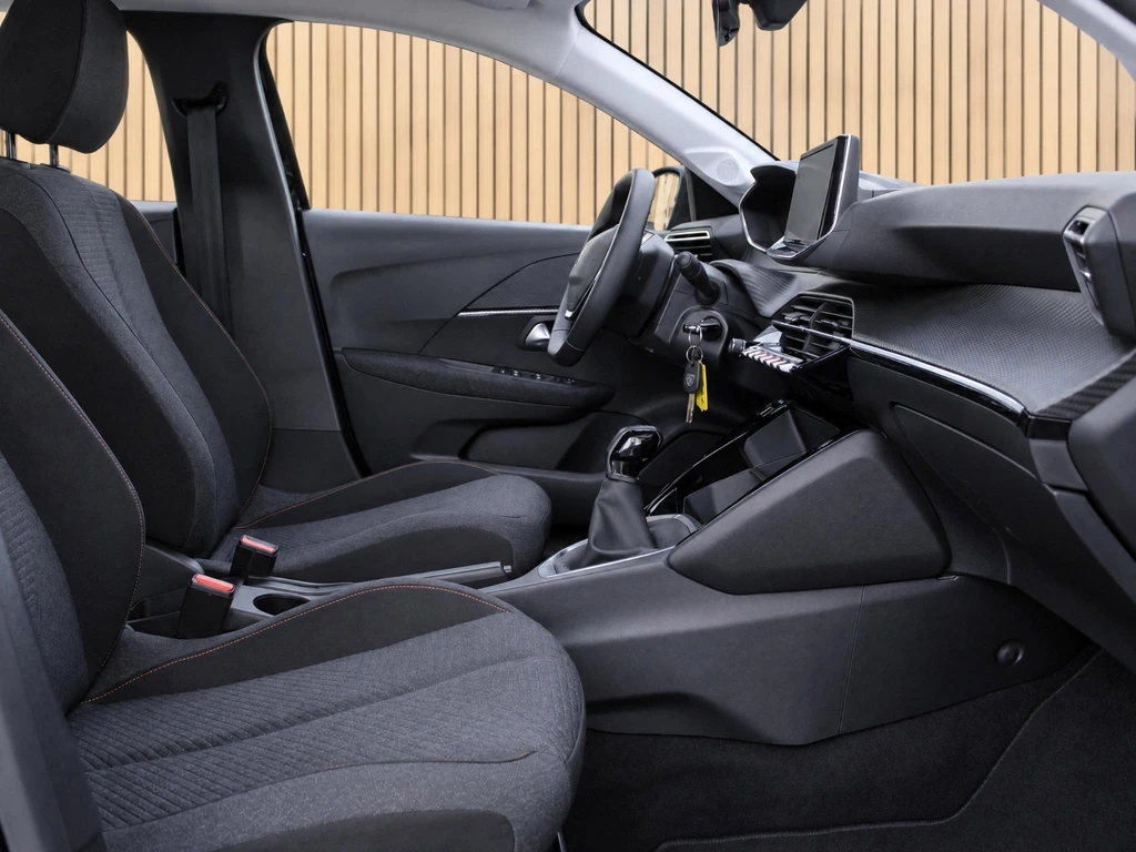 Peugeot 208 – foto 9