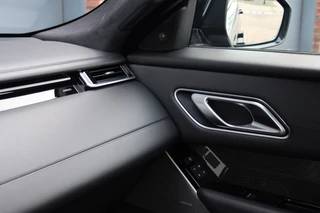 Land Rover Range Rover Velar – thumbnail 31