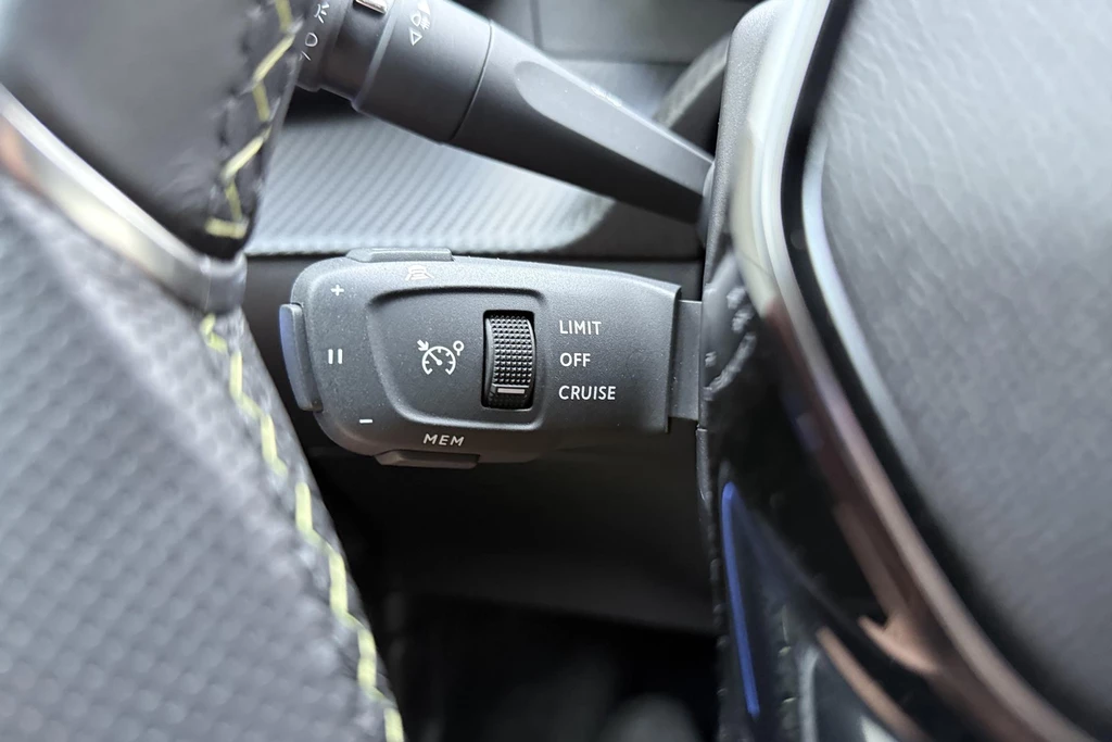 Peugeot e-2008 – foto 21