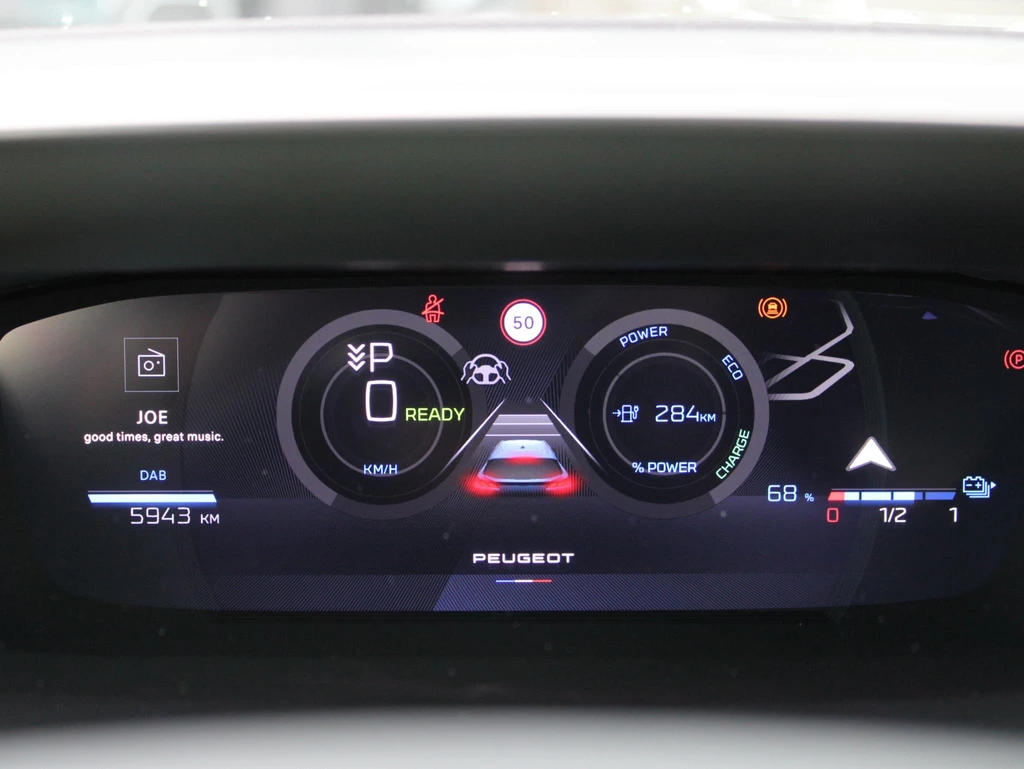 Peugeot e-308 – foto 15
