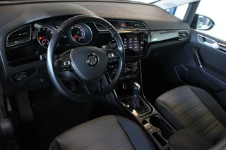 Volkswagen Touran – thumbnail 3