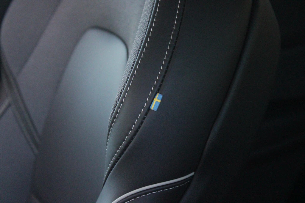 Volvo XC60 – foto 22