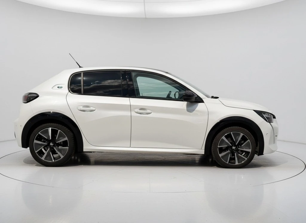Peugeot 208 – foto 6