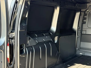 Ford Transit Connect – thumbnail 11