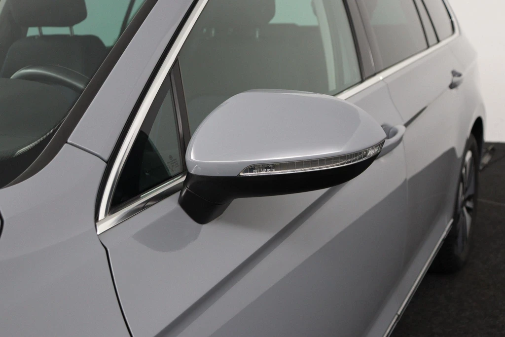 Volkswagen Passat – foto 31