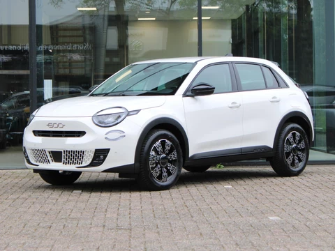Fiat 600 1.2 Hybrid Icon VOORRAAD KORTING