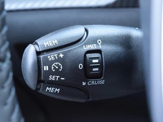 Peugeot 208 – thumbnail 18