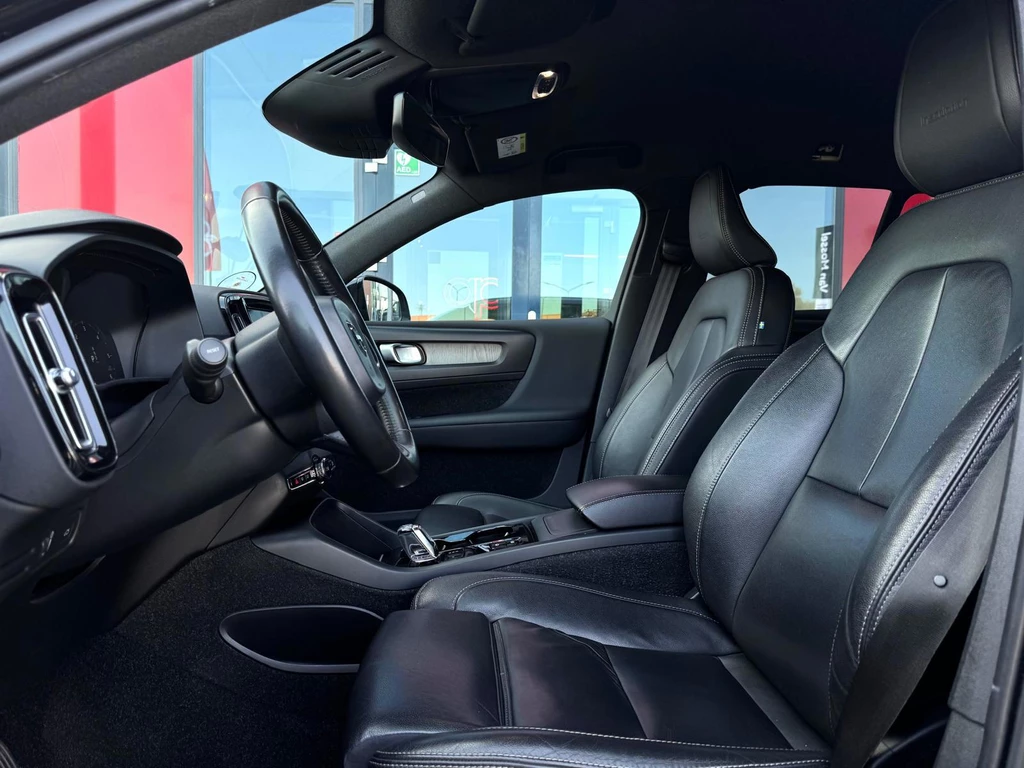 Volvo XC40 – foto 11