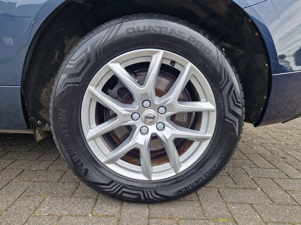 Volvo XC60 – foto 8