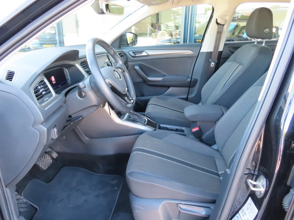 Volkswagen T-Roc – foto 13