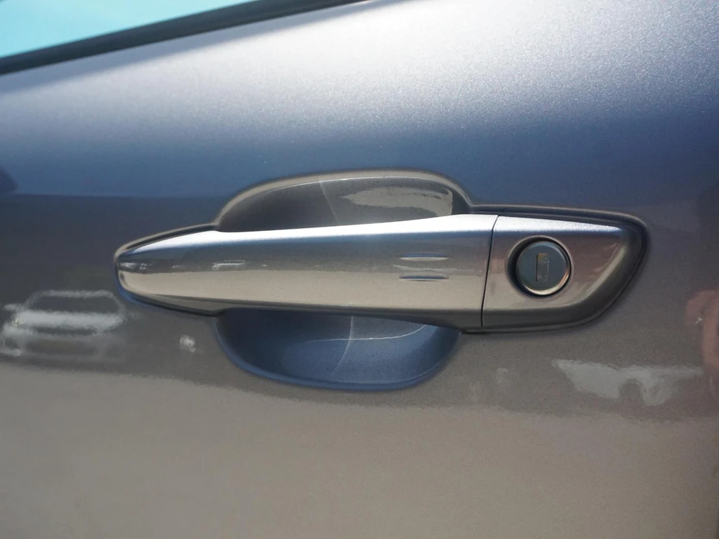 Opel Mokka-e – foto 8