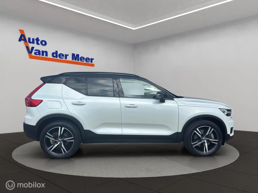 Volvo XC40 – foto 6