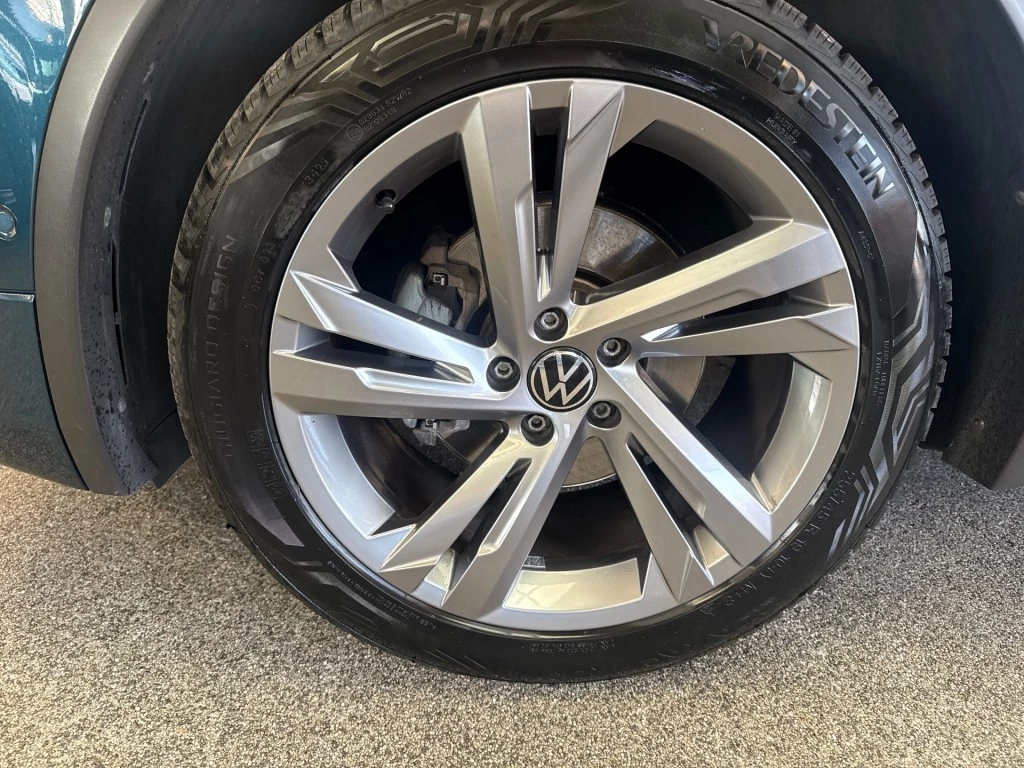 Volkswagen Tiguan – foto 11