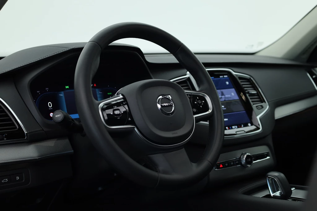 Volvo XC90 – foto 9