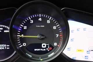 Porsche Cayenne – thumbnail 33