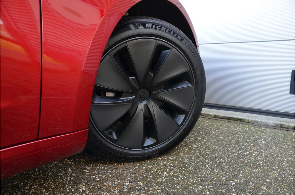 Tesla Model 3 – foto 9