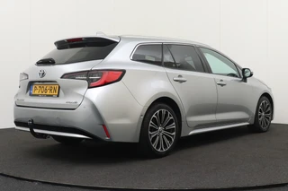 Toyota Corolla Touring Sports – thumbnail 4