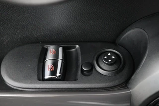 MINI Cooper – thumbnail 9