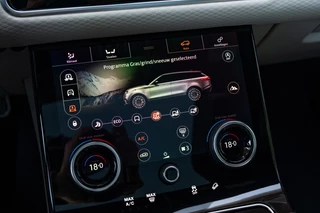 Land Rover Range Rover Velar – thumbnail 41