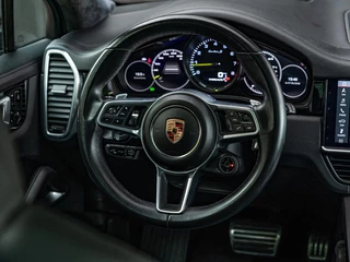 Porsche Cayenne – thumbnail 39