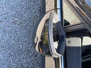 Volkswagen e-Golf – thumbnail 9