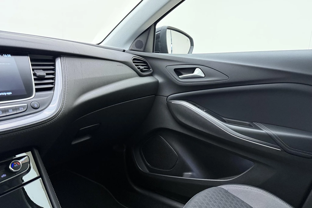 Opel Grandland X – foto 32
