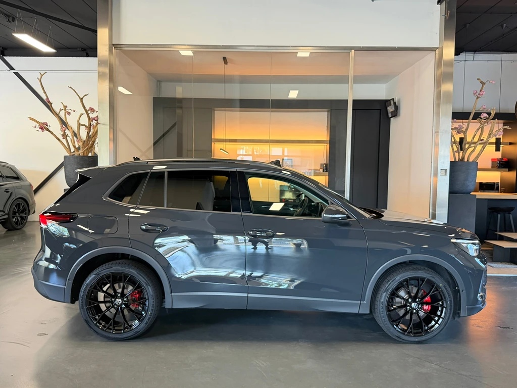 Volkswagen Tiguan – foto 9