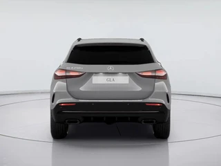 Mercedes-Benz GLA – thumbnail 3