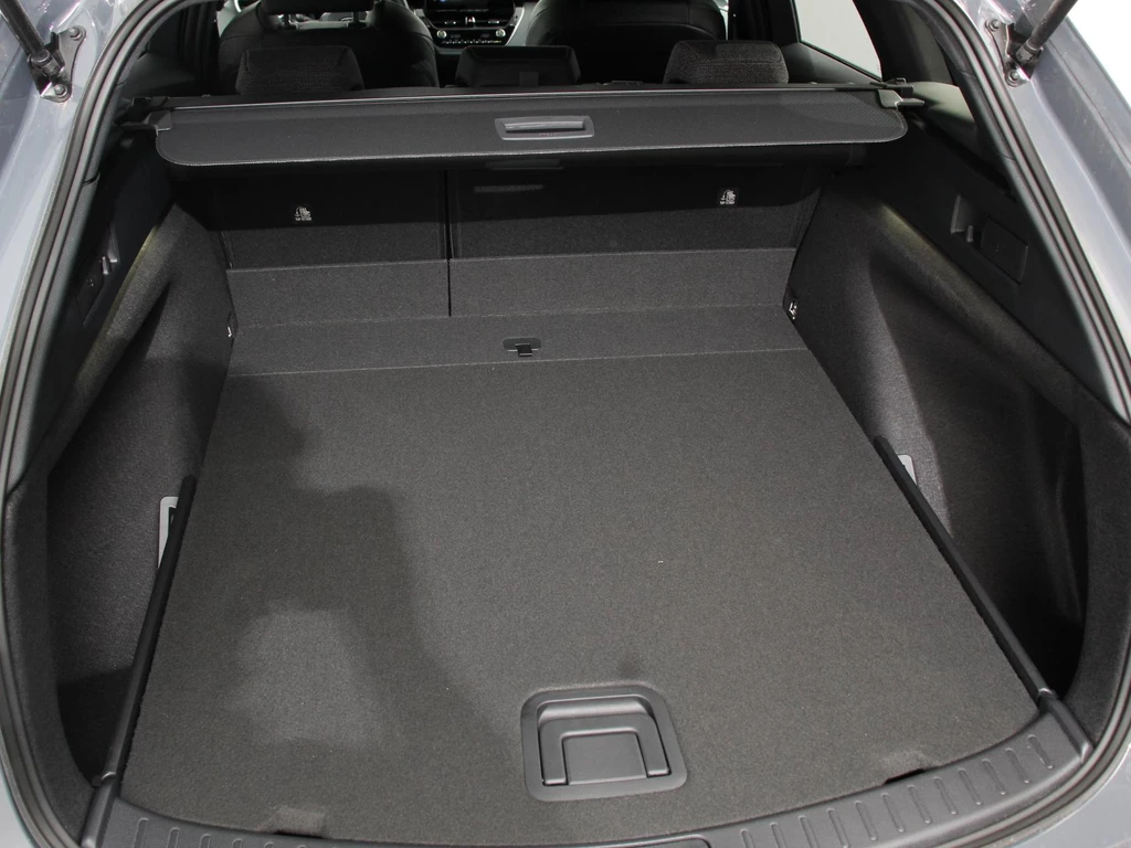 Toyota Corolla Touring Sports – foto 29