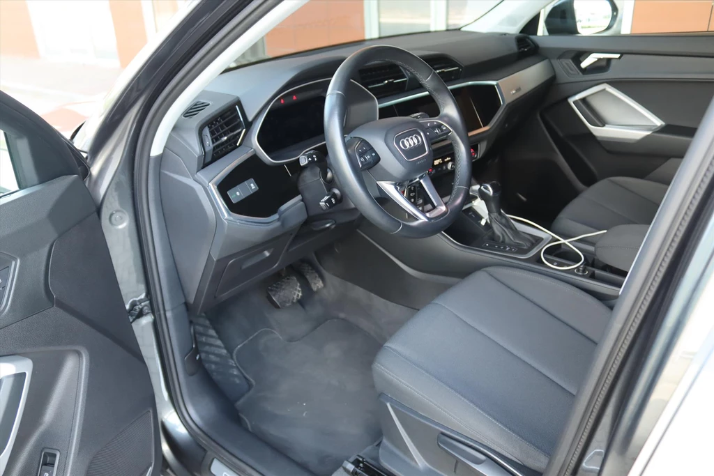 Audi Q3 – foto 12