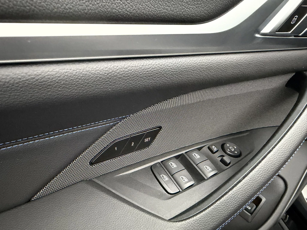 BMW i4 – foto 34