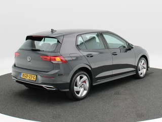 Volkswagen Golf – thumbnail 4