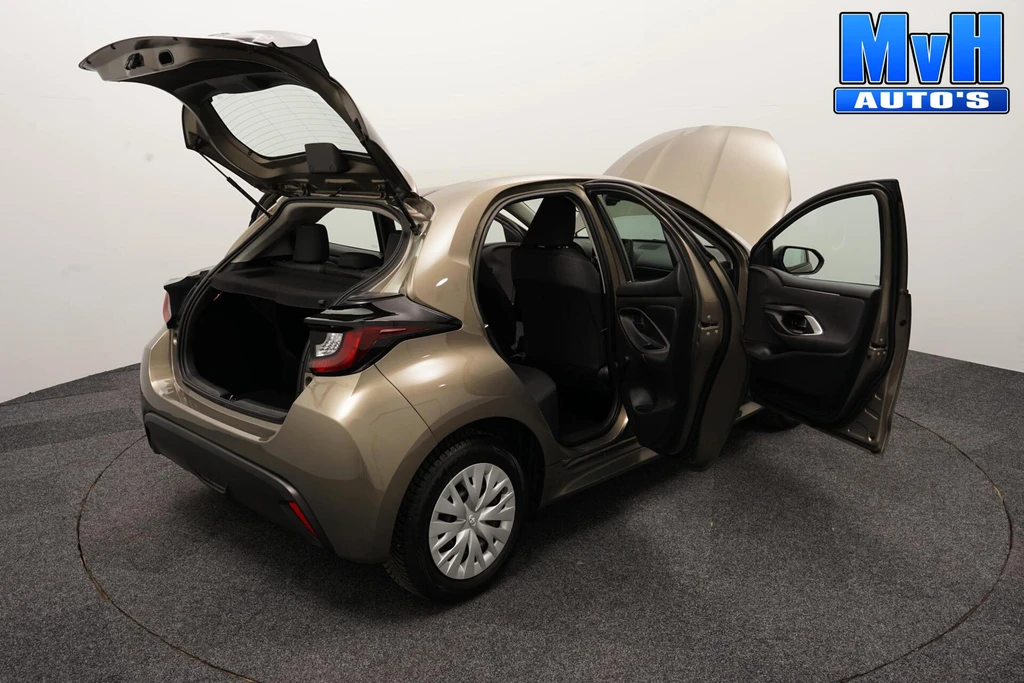 Toyota Yaris – foto 13