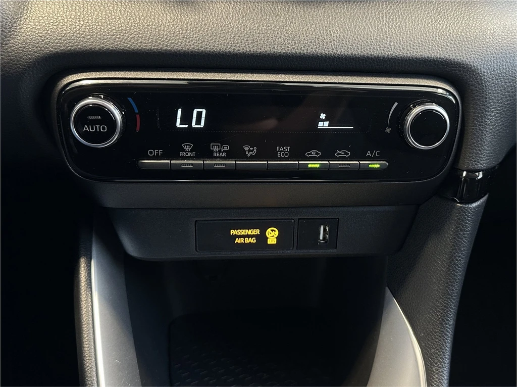 Toyota Yaris – foto 22