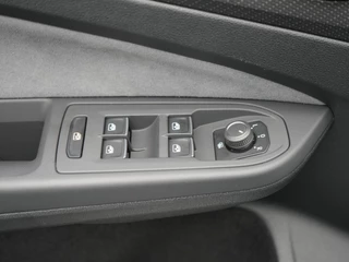 Volkswagen Golf – thumbnail 41