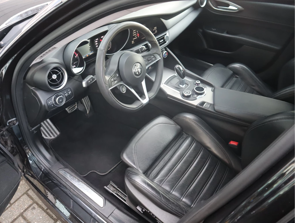 Alfa Romeo Giulia – foto 31