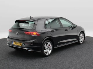 Volkswagen Golf – thumbnail 4