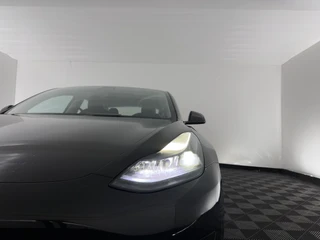 Tesla Model 3 – thumbnail 7