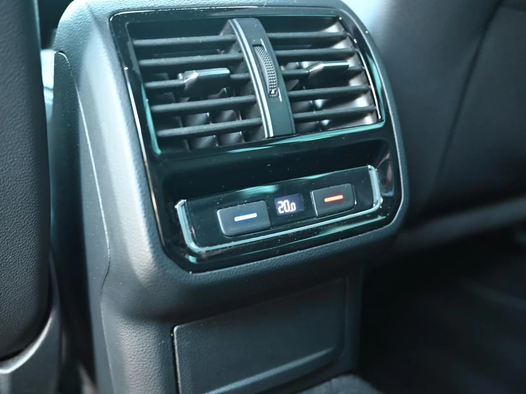 Volkswagen Passat – foto 52