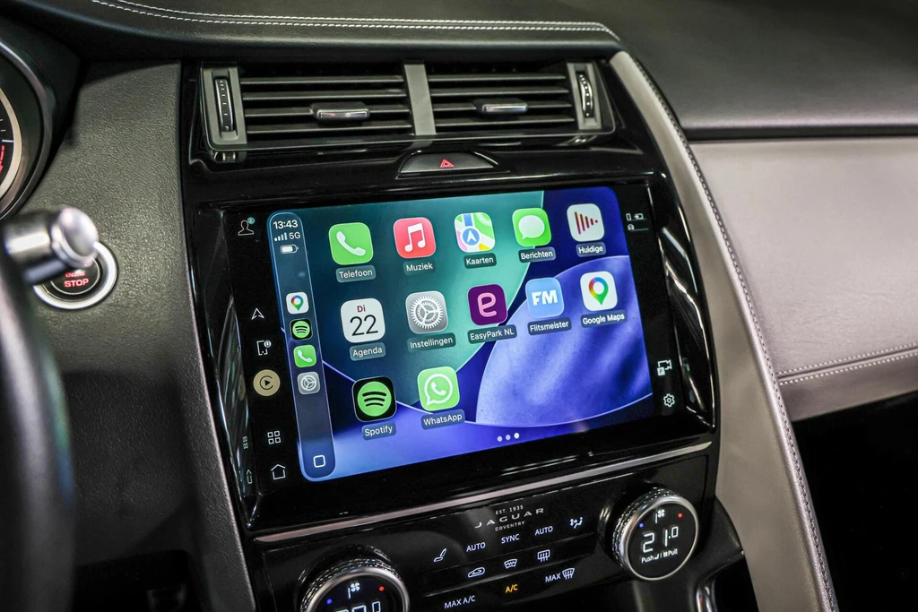 Jaguar E-PACE – foto 46