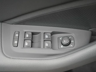 Škoda Superb – thumbnail 39