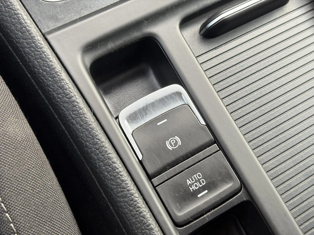 Volkswagen e-Golf – foto 33