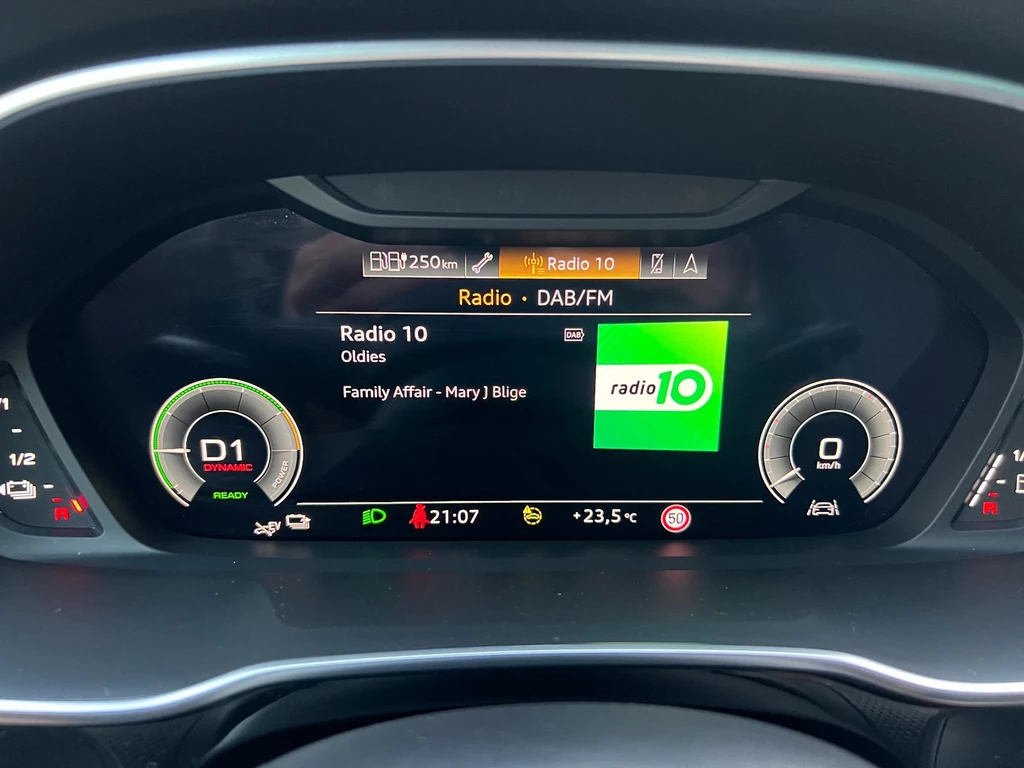 Audi Q3 – foto 34