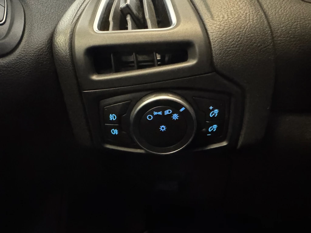 Ford Focus – foto 22