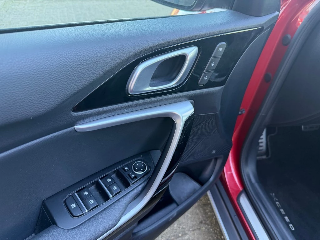 Kia XCeed – foto 33