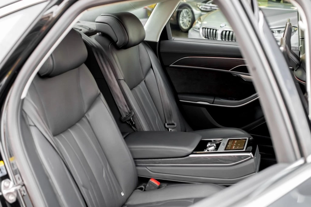 Audi A8 – foto 24