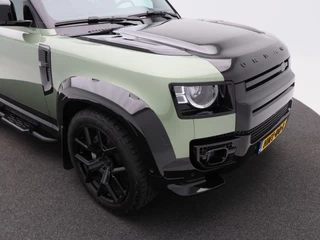 Land Rover Defender – thumbnail 7