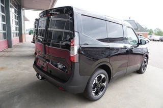 Ford E-Transit Courier – thumbnail 5