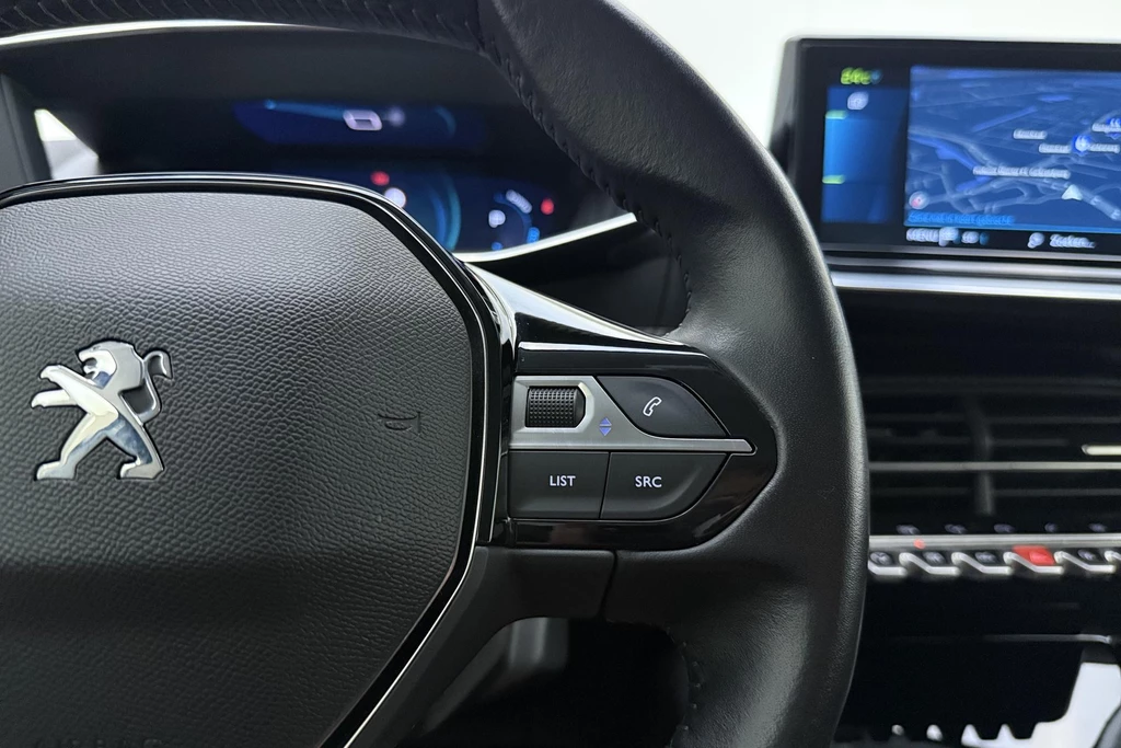 Peugeot e-208 – foto 23