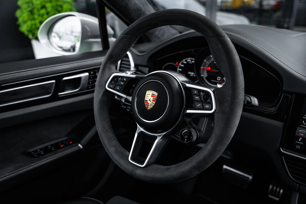 Porsche Cayenne – foto 16